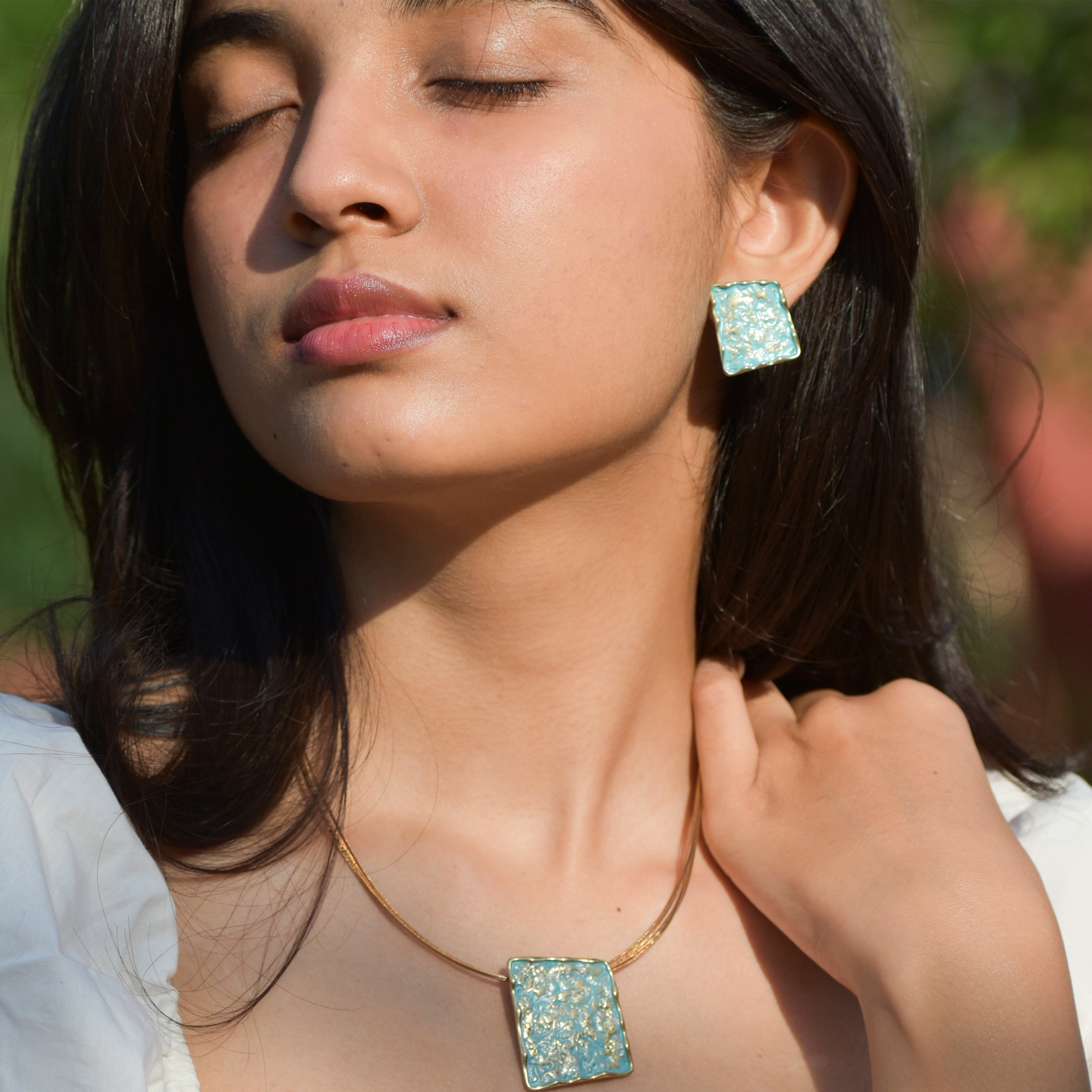 Ocean Tide Gold Earring