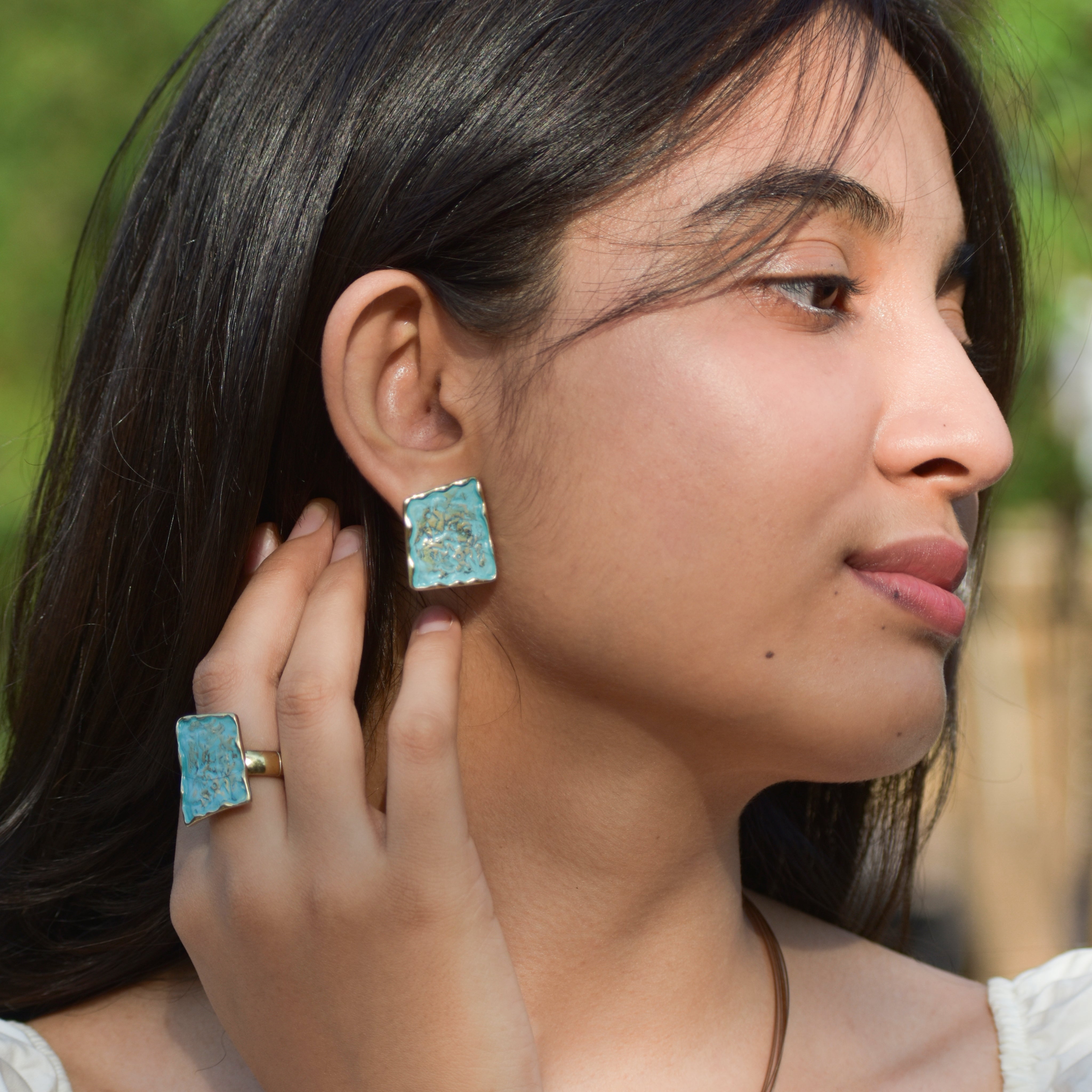 Ocean Tide Gold Earring